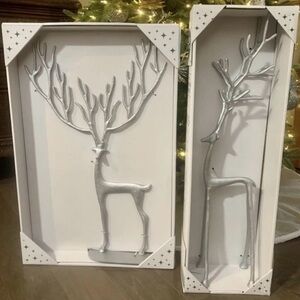 Aldi Set of 2 Merry Moments Dramatic Silver Reindeer